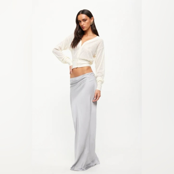 LIONESS Devon Maxi
Skirt on sale ‼️ - Picture 2 of 3